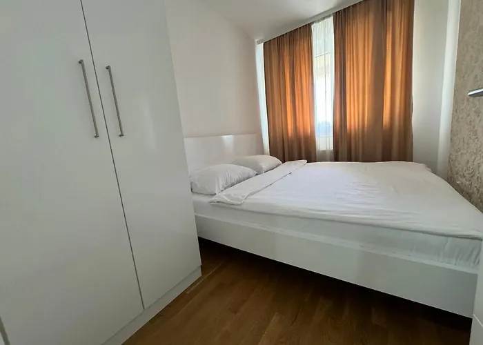 Panamera Private סראייבו